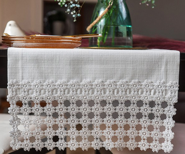 Nakładka 40x140 Len Elegance Biały Gipiura Kwiatki