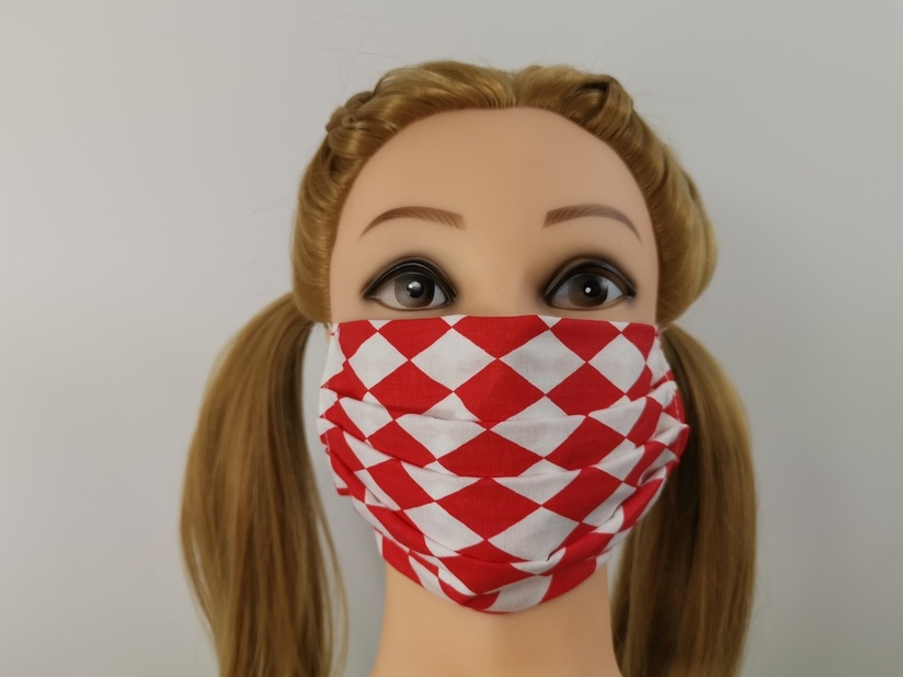 Maseczka ochronna na twarz romby czerwone