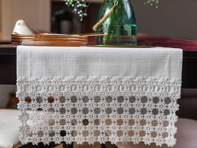 Nakładka 40x140 Len Elegance Biały Gipiura Kwiatki