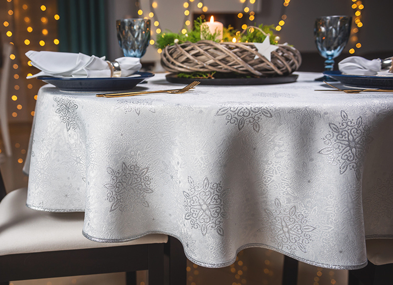 Obrus Emma Srebrny Lamówka Brokat