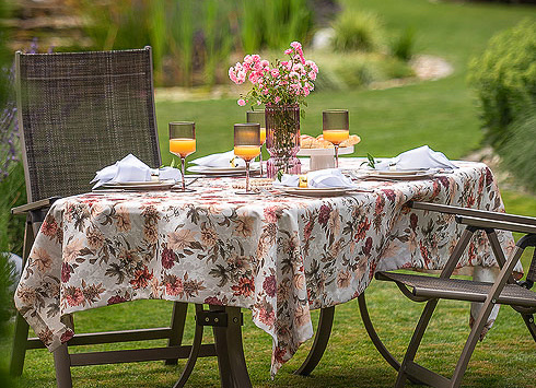 W_Obrus 140x220 Florentina Beż Mankiet 4cm