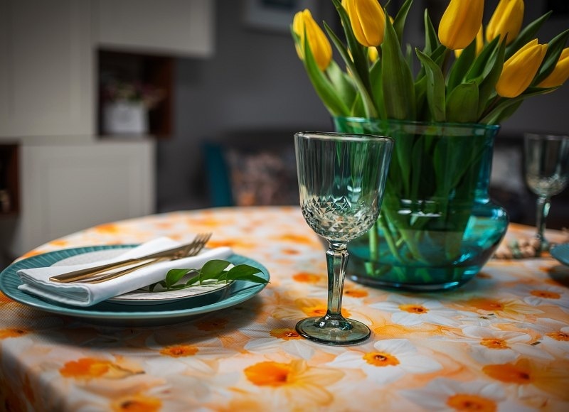 Obrus Słoneczne Narcyzy