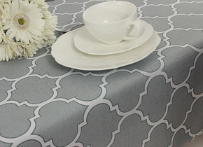 W_Obrus Flowers W51 Koniczyna Marokańska, 70x70