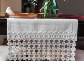 Nakładka 40x140 Len Elegance Biały Gipiura Kwiatki