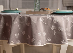 W_Obrus koło 135 Vento Szary Haft Lamówka