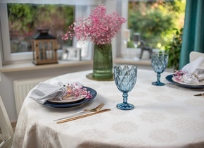 Obrus Rosabelle Lamówka 