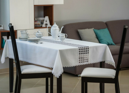 Obrus Len Prestige Biały z Gipiurą