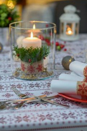 Obrus Świąteczny Snowflake Bordo Lamówka