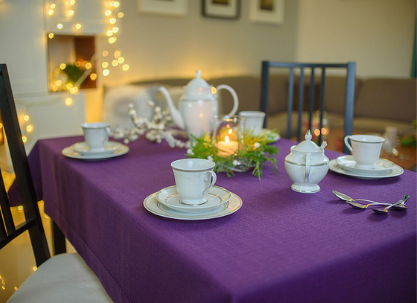 fioletowy obrus fioletowy obrus