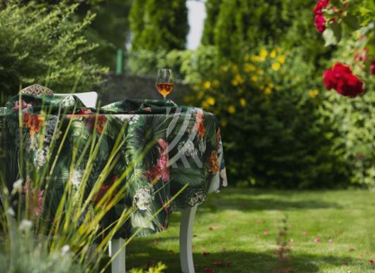 florystyczne printy kraina obrusów