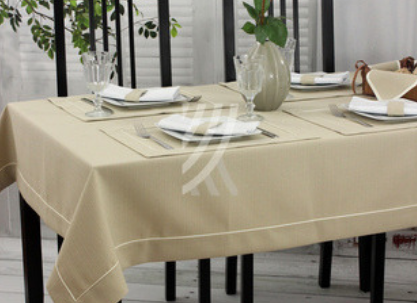 Obrus Len Natura Elegance MT 6/1 Wypustka Krem