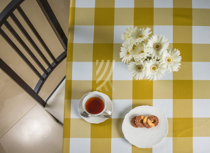 Obrus Krata Duża Żółta Mankiet