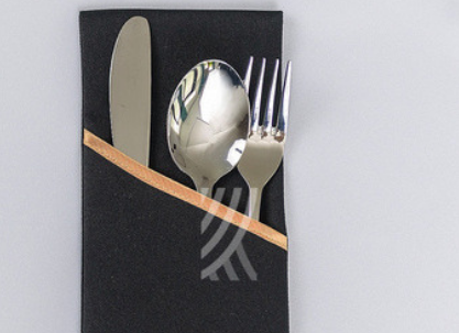 Kieszonka na sztućce Gładka Czarna Lamówka Złota Kieszonka na sztućce Gładka Czarna Lamówka Złota