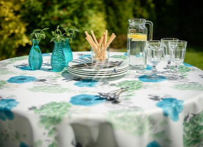 Obrus Flowers W56 Wypustka Niebieska Obrus Flowers W56 Wypustka Niebieska