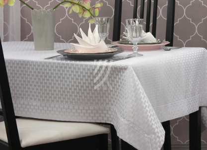 Obrus Adele I Biały MT 6/1