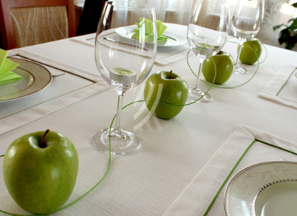 Obrus Len Biały Elegance MT 4/1 Wypustka Zielona