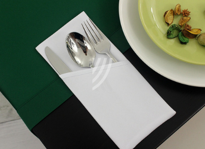 Kieszonka na sztućce Gładka Biała Lamówka Biała